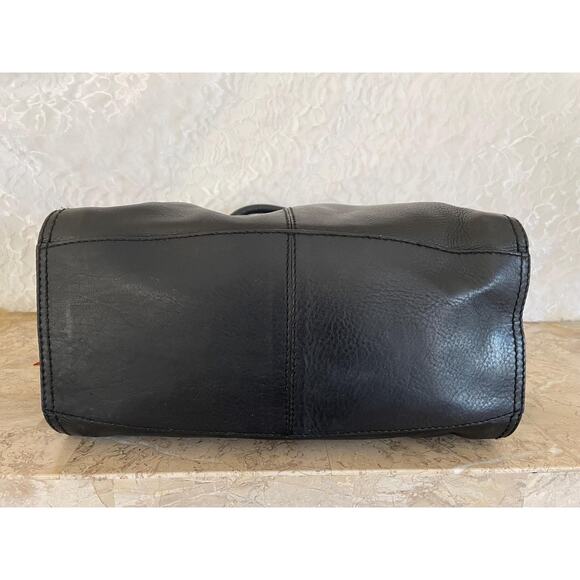 Cole Haan Black slouchy pebbled leather triangle black bag - Picture 6 of 8